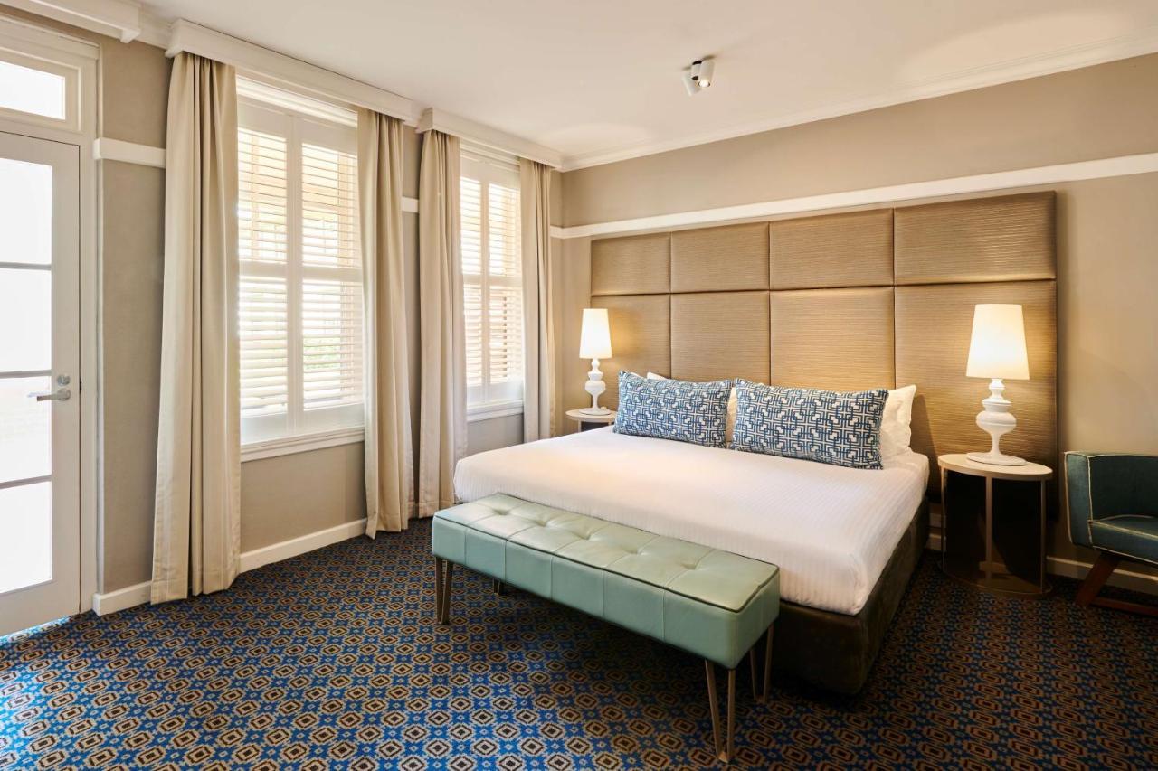 Hotel Kurrajong Canberra Esterno foto