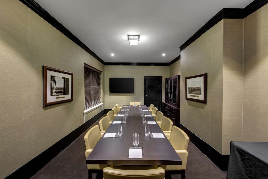 Hotel Kurrajong Canberra Esterno foto